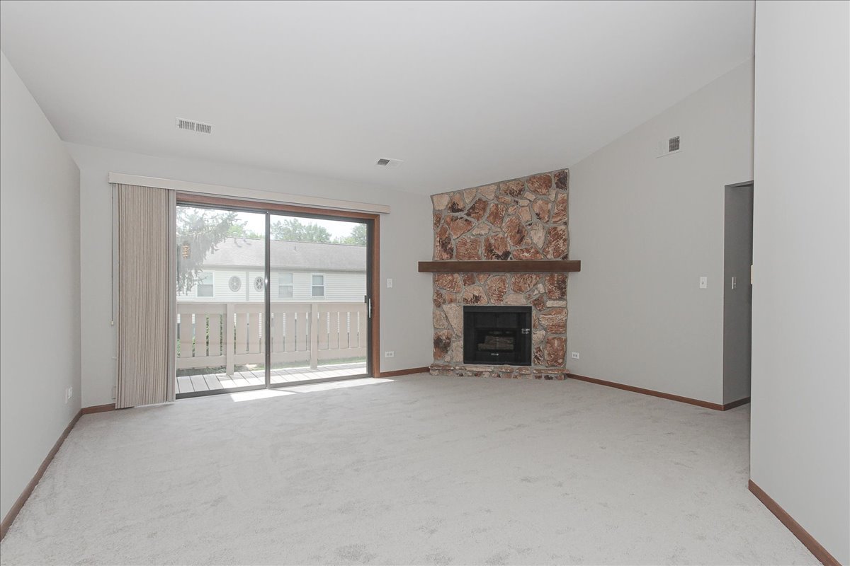 1611 W Partridge Court Unit: 8