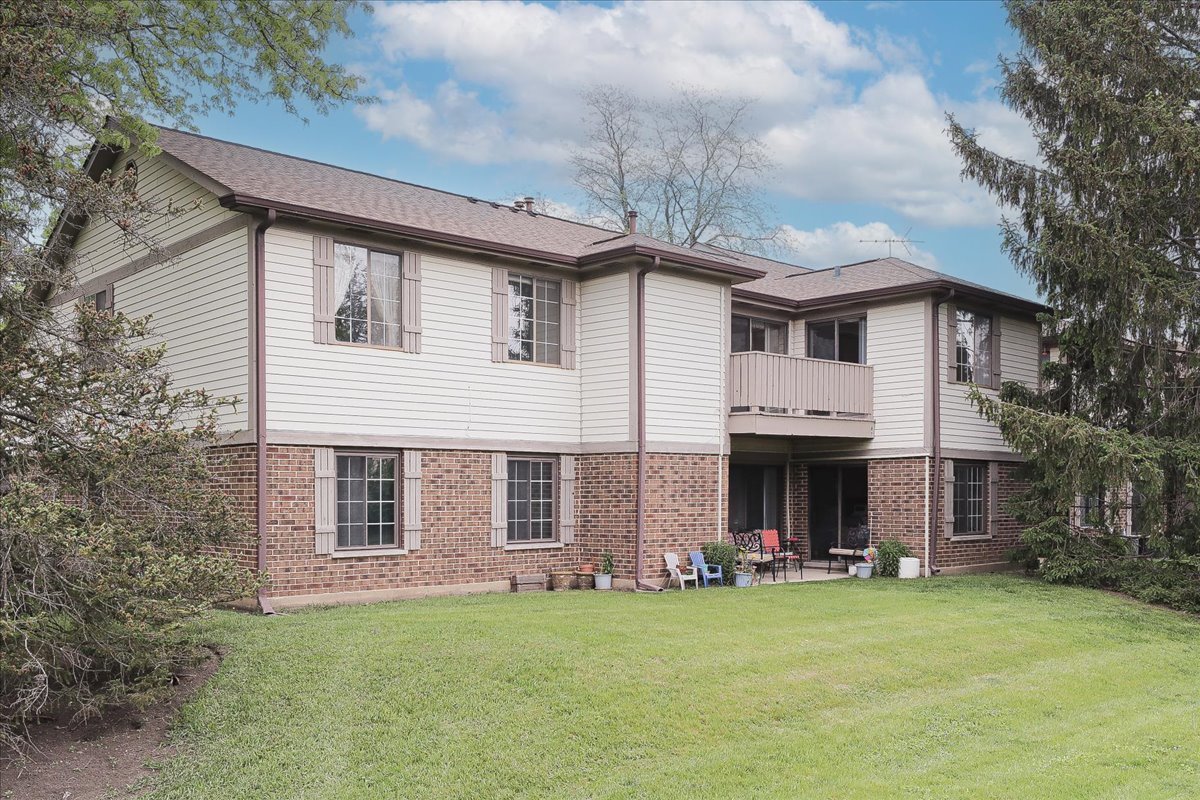 1611 W Partridge Court Unit: 8
