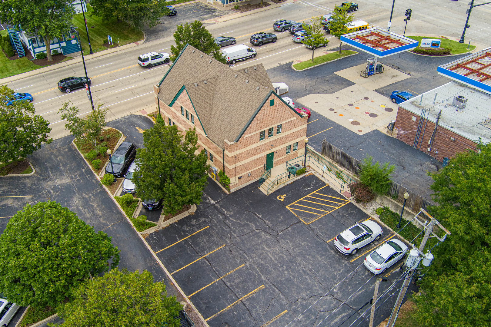 107 S Bloomingdale Road Unit: 2