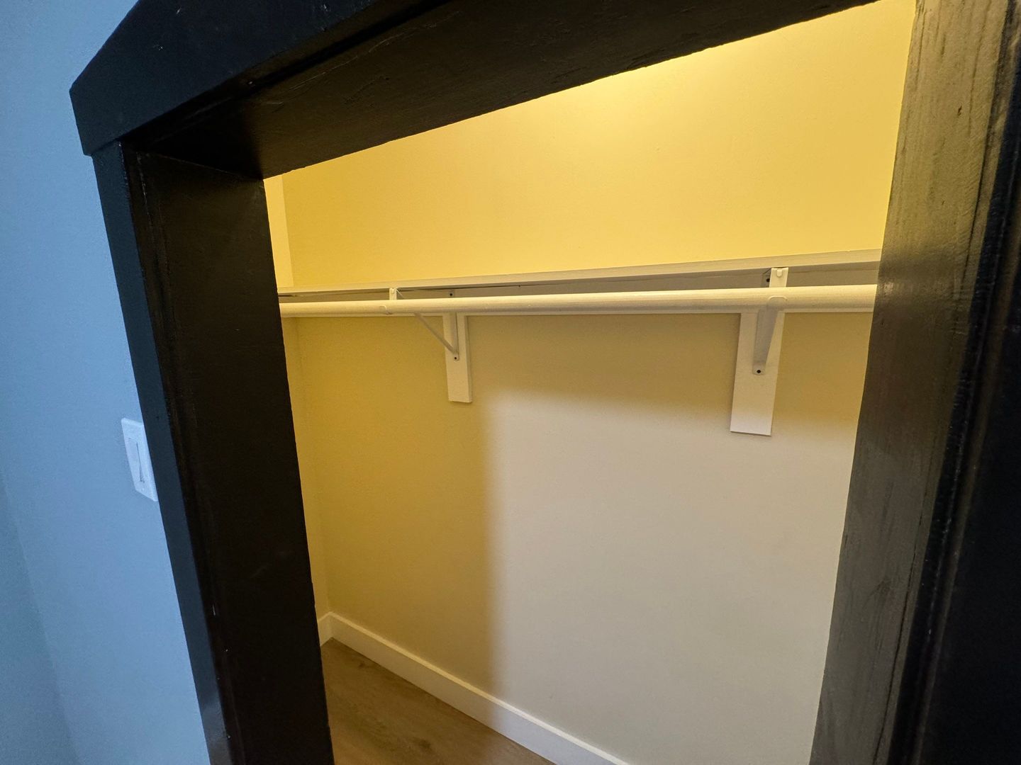 6211 S Loomis Boulevard Unit: 1N