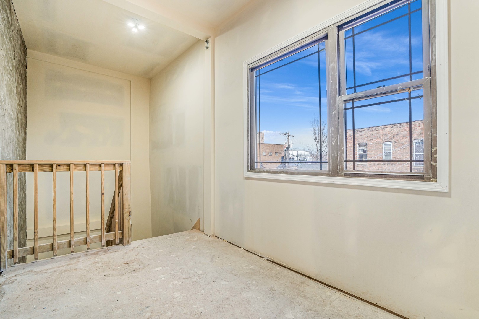 3736 W Cermak Road