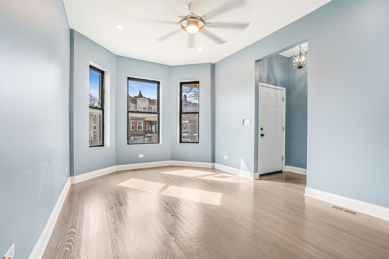 3736 W Cermak Road