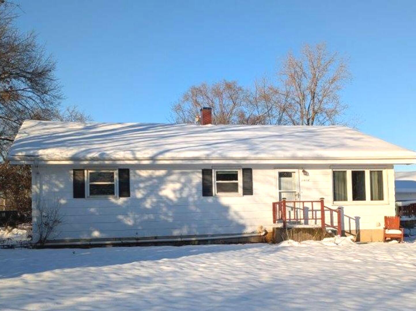 21W230 Pershing Avenue