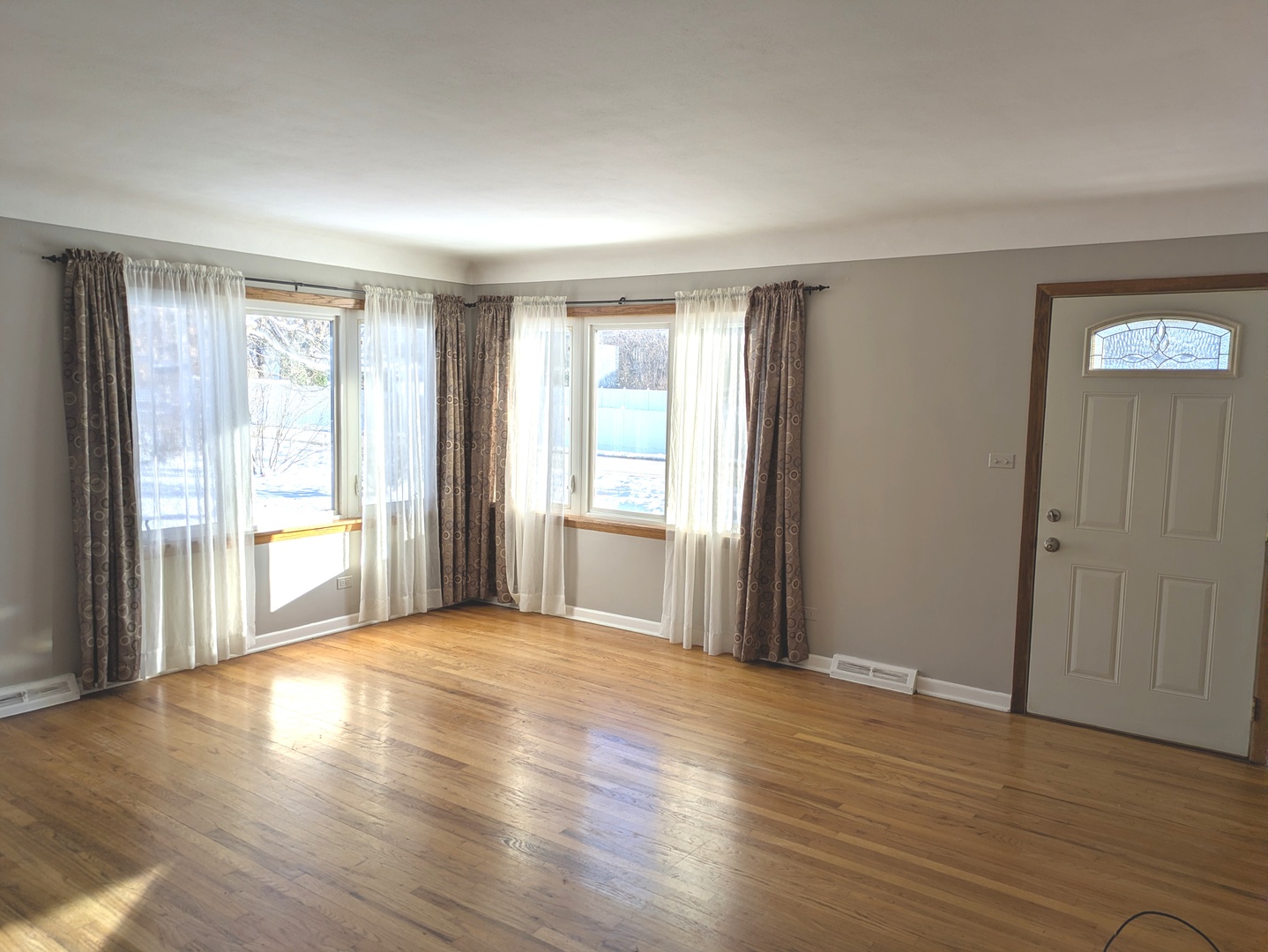 21W230 Pershing Avenue