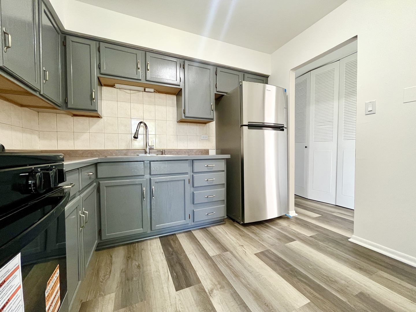 9725 S Karlov Avenue Unit: 501