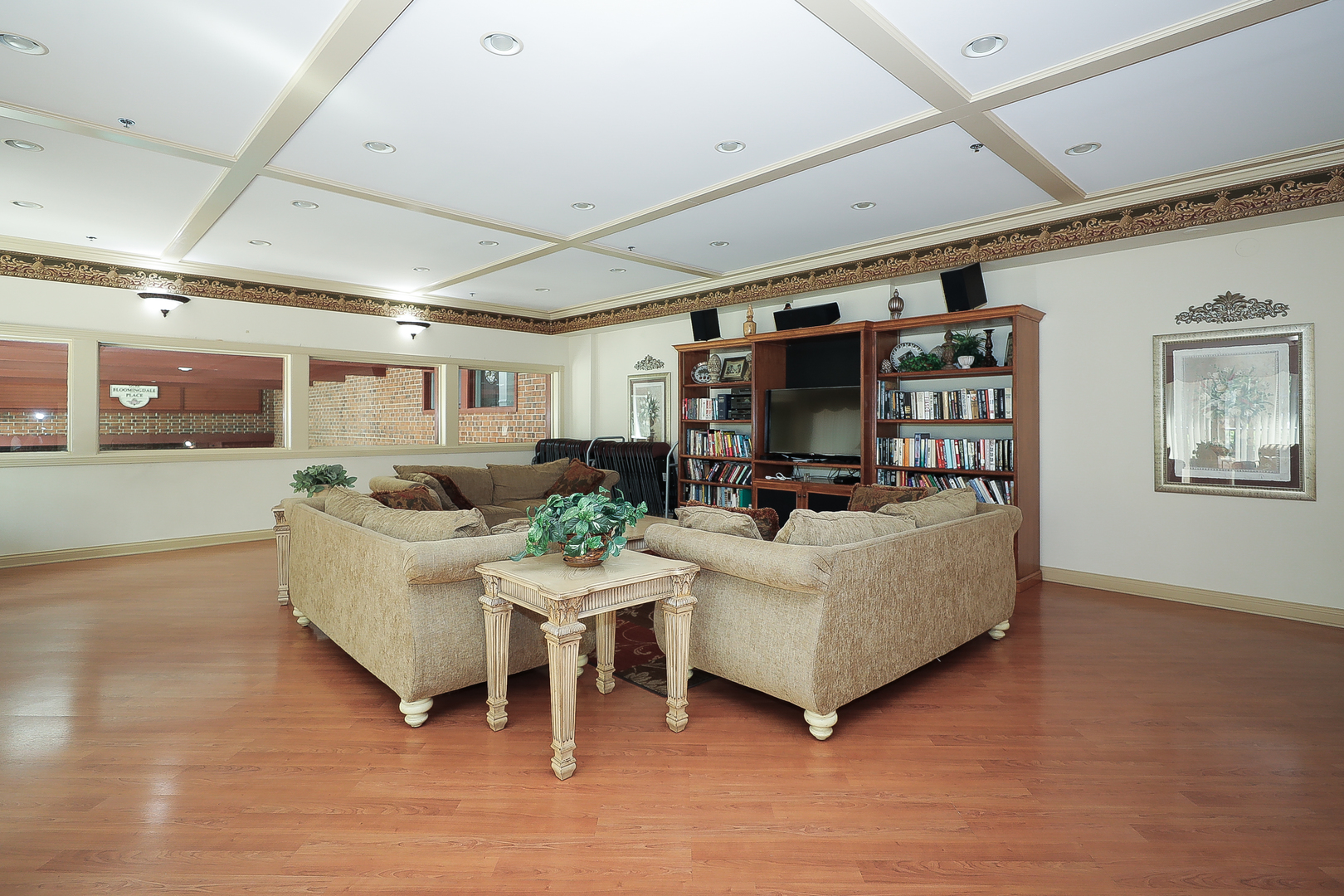 1 Bloomingdale Place Unit: 301