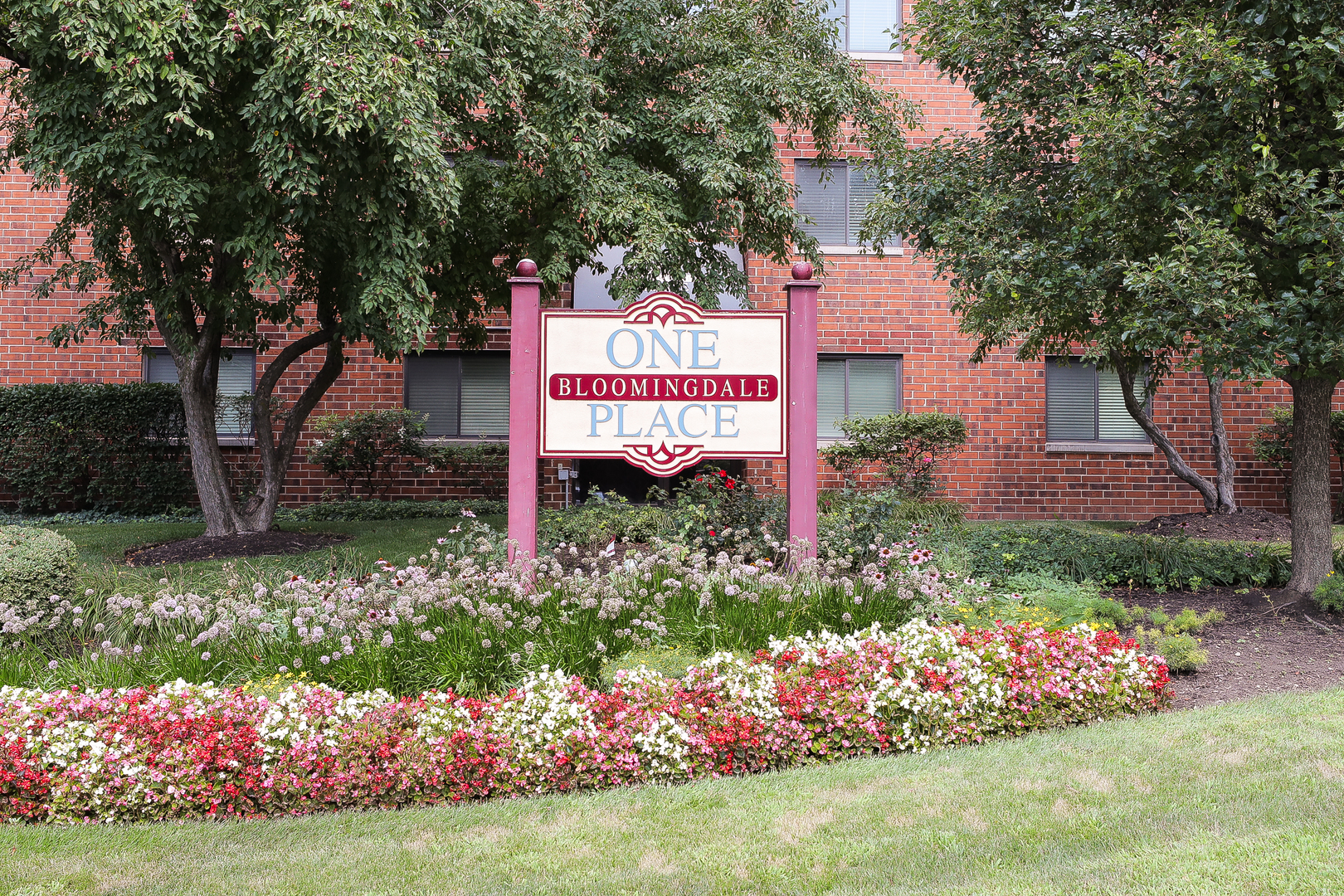 1 Bloomingdale Place Unit: 301
