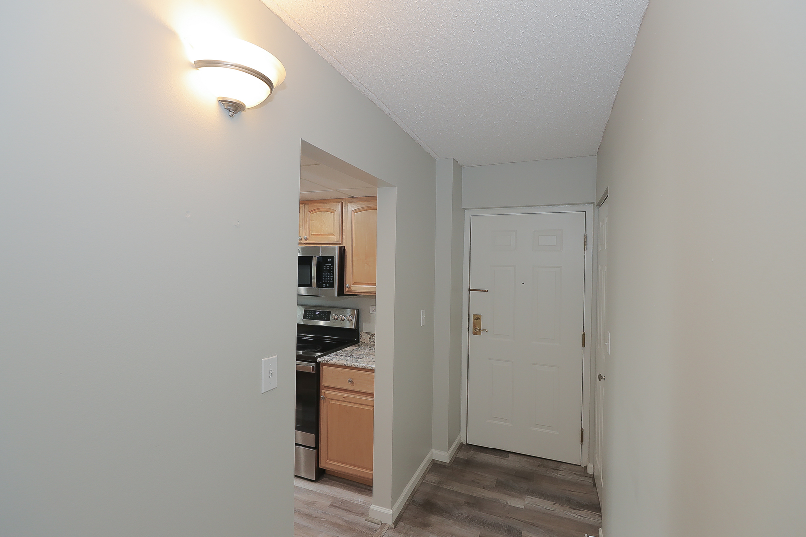 1 Bloomingdale Place Unit: 301