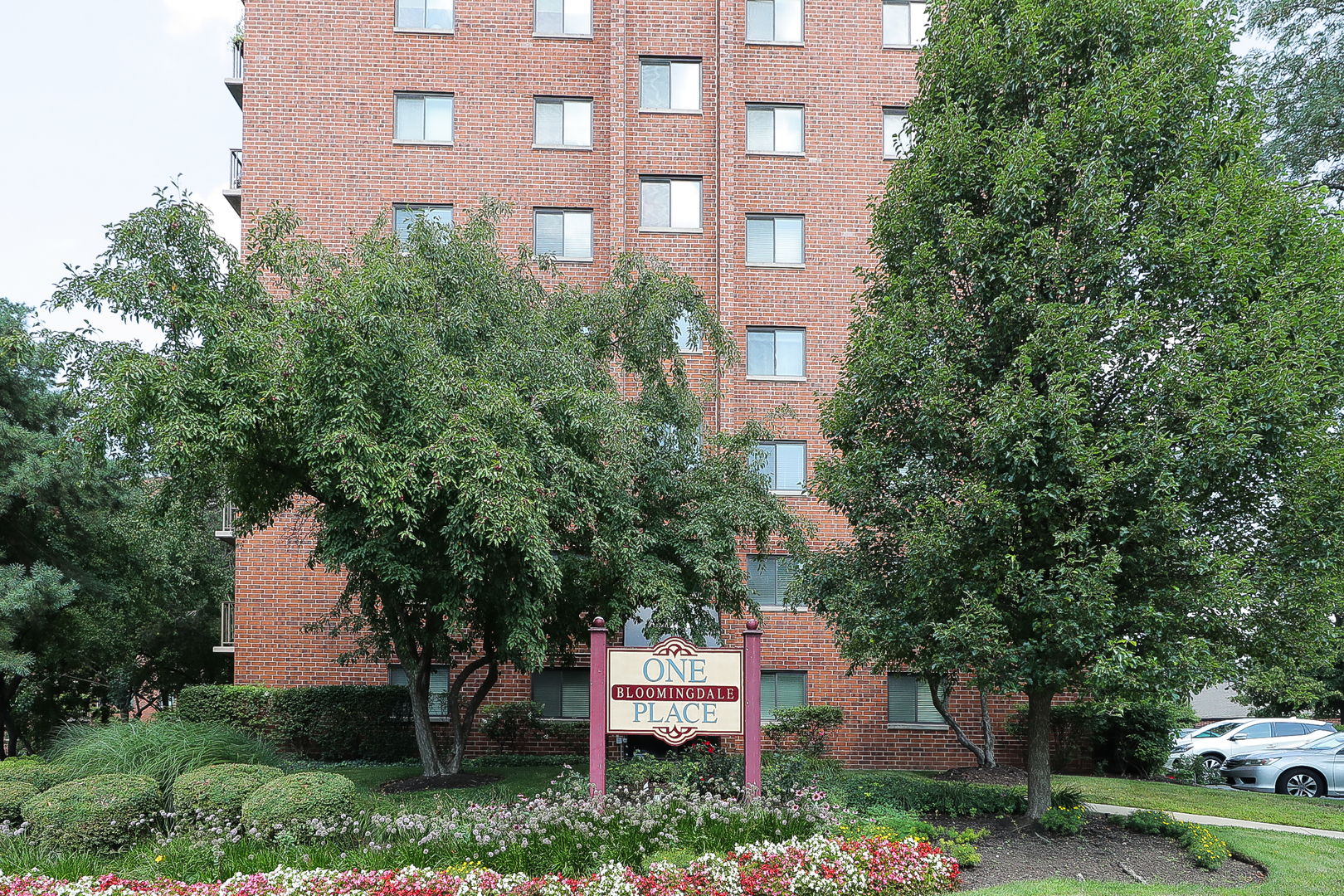 1 Bloomingdale Place Unit: 301
