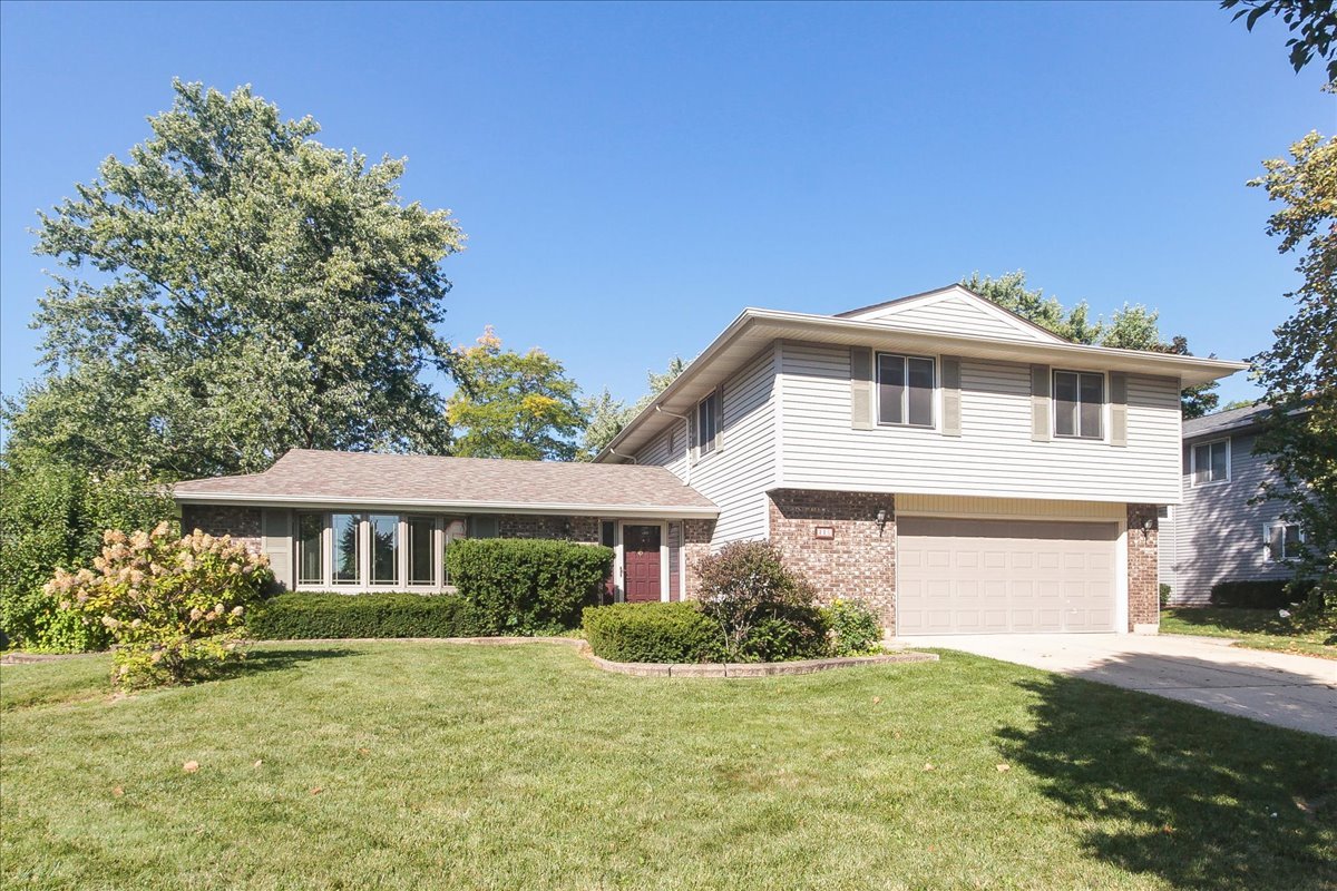 220 Kemah Lane