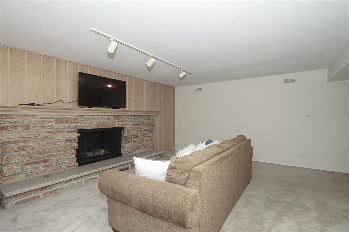 220 Kemah Lane