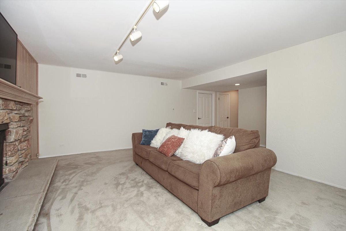 220 Kemah Lane