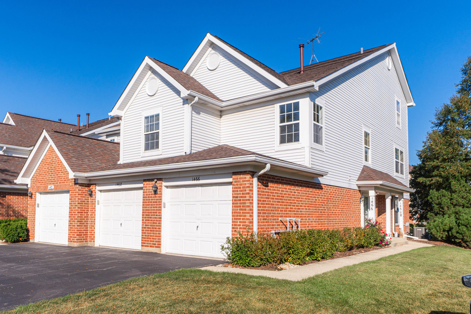 1460 Winfield Way Unit: 1460