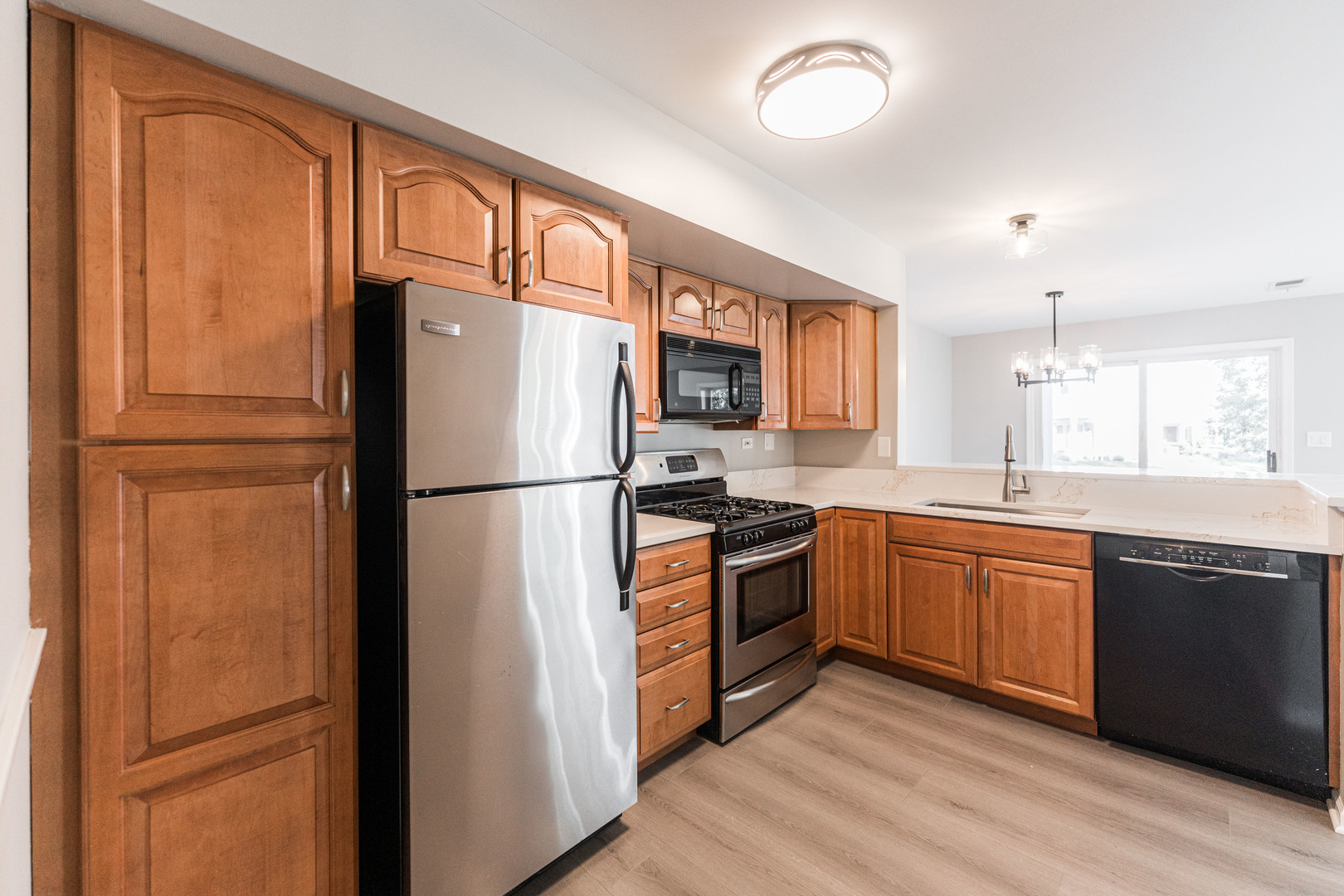 1460 Winfield Way Unit: 1460