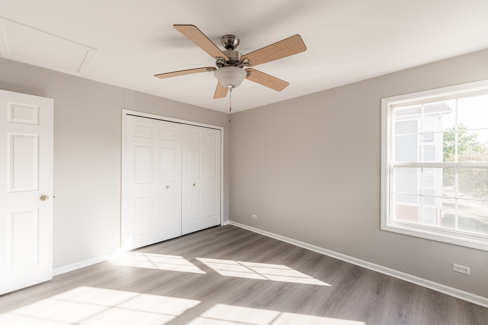 1460 Winfield Way Unit: 1460