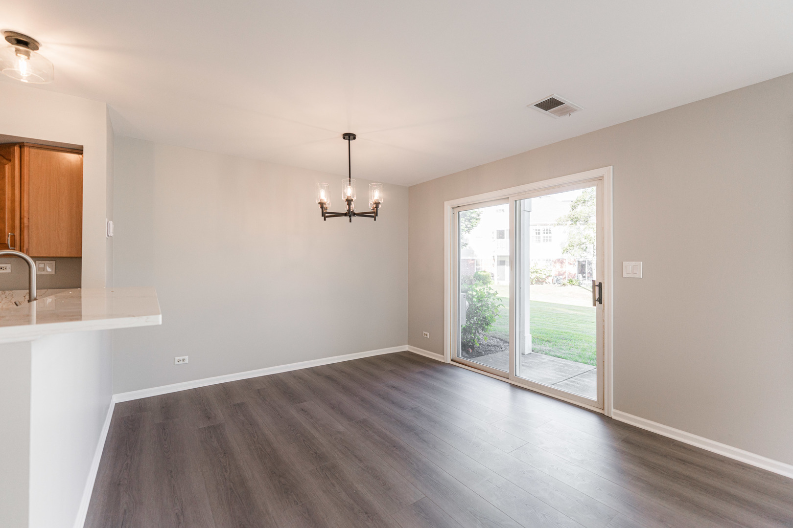 1460 Winfield Way Unit: 1460