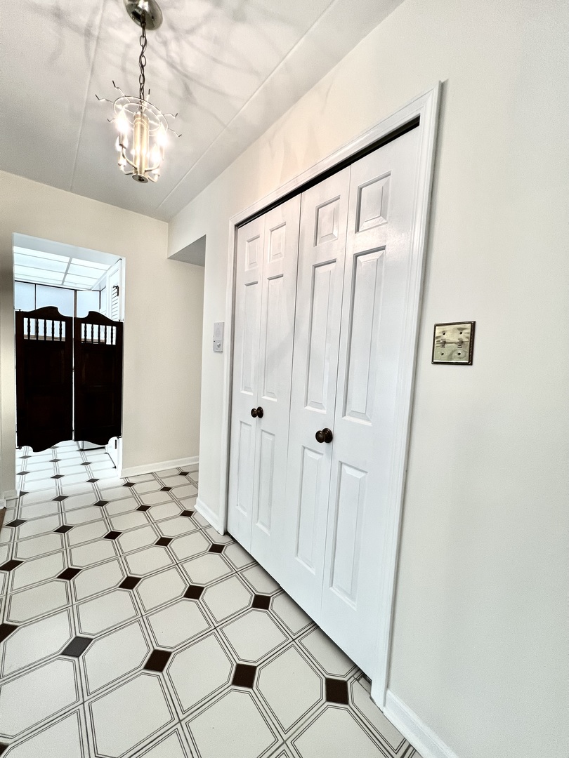 4116 W 99th Street Unit: 1A