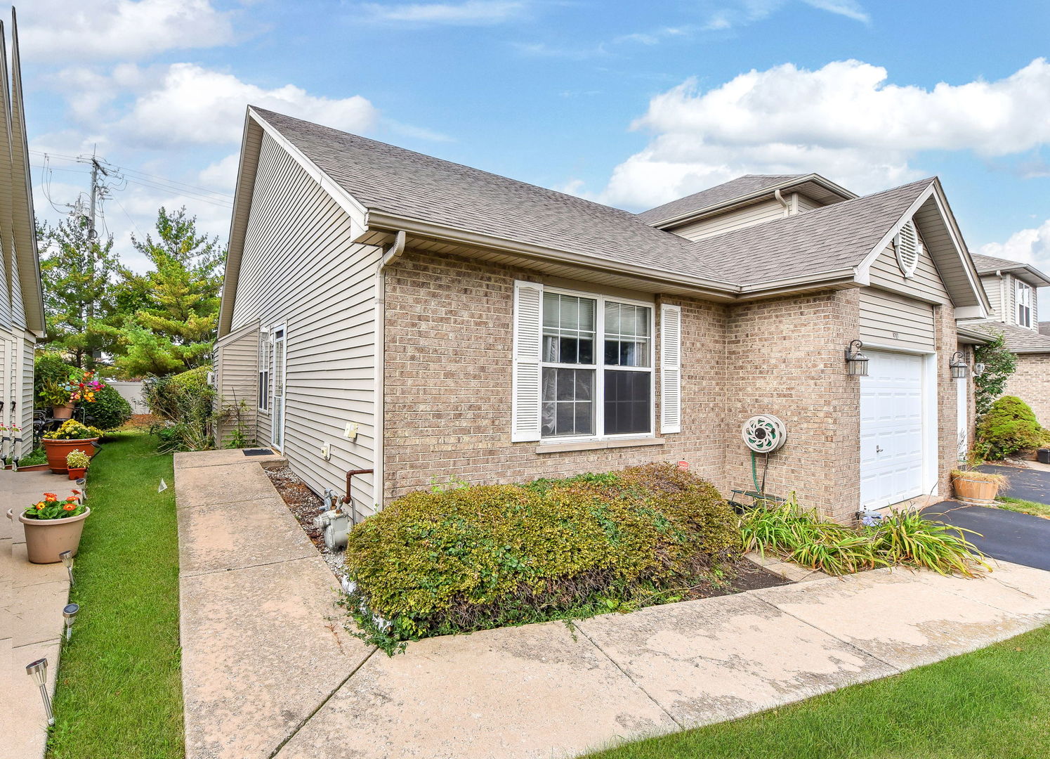 4727 Orrefors Court