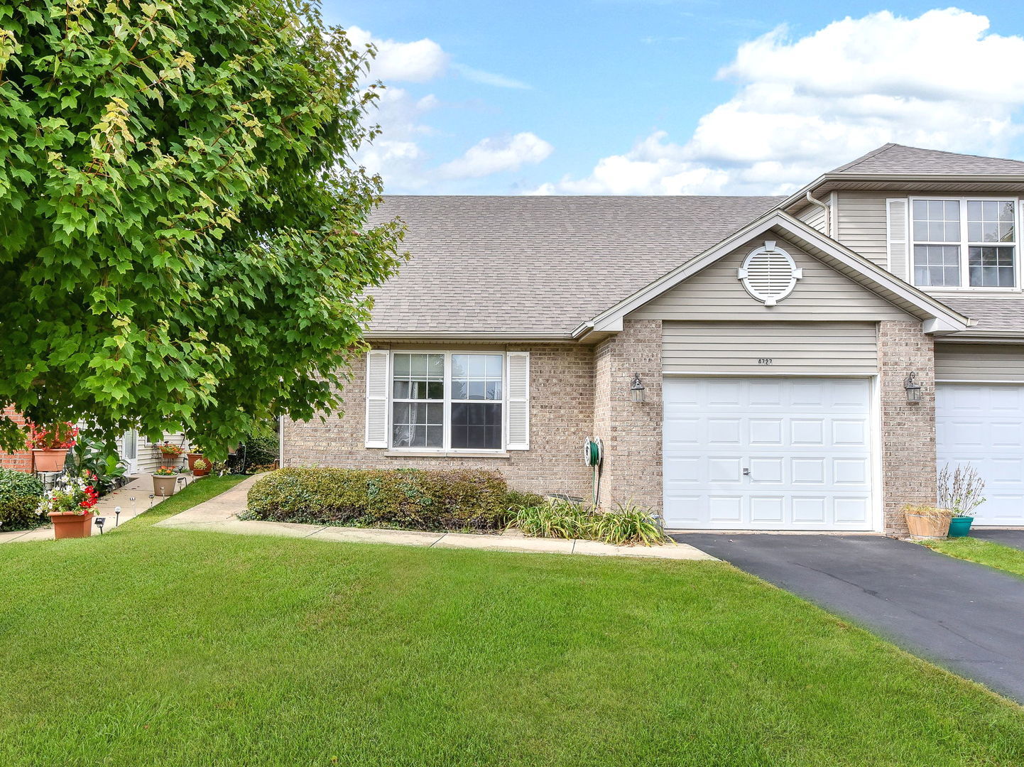 4727 Orrefors Court