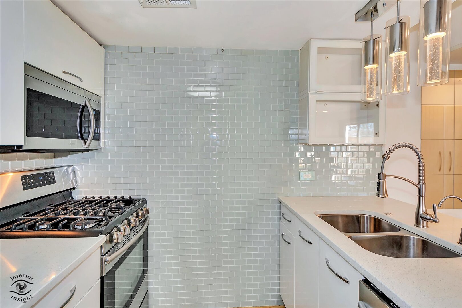 1908 Kenilworth Circle Unit: H