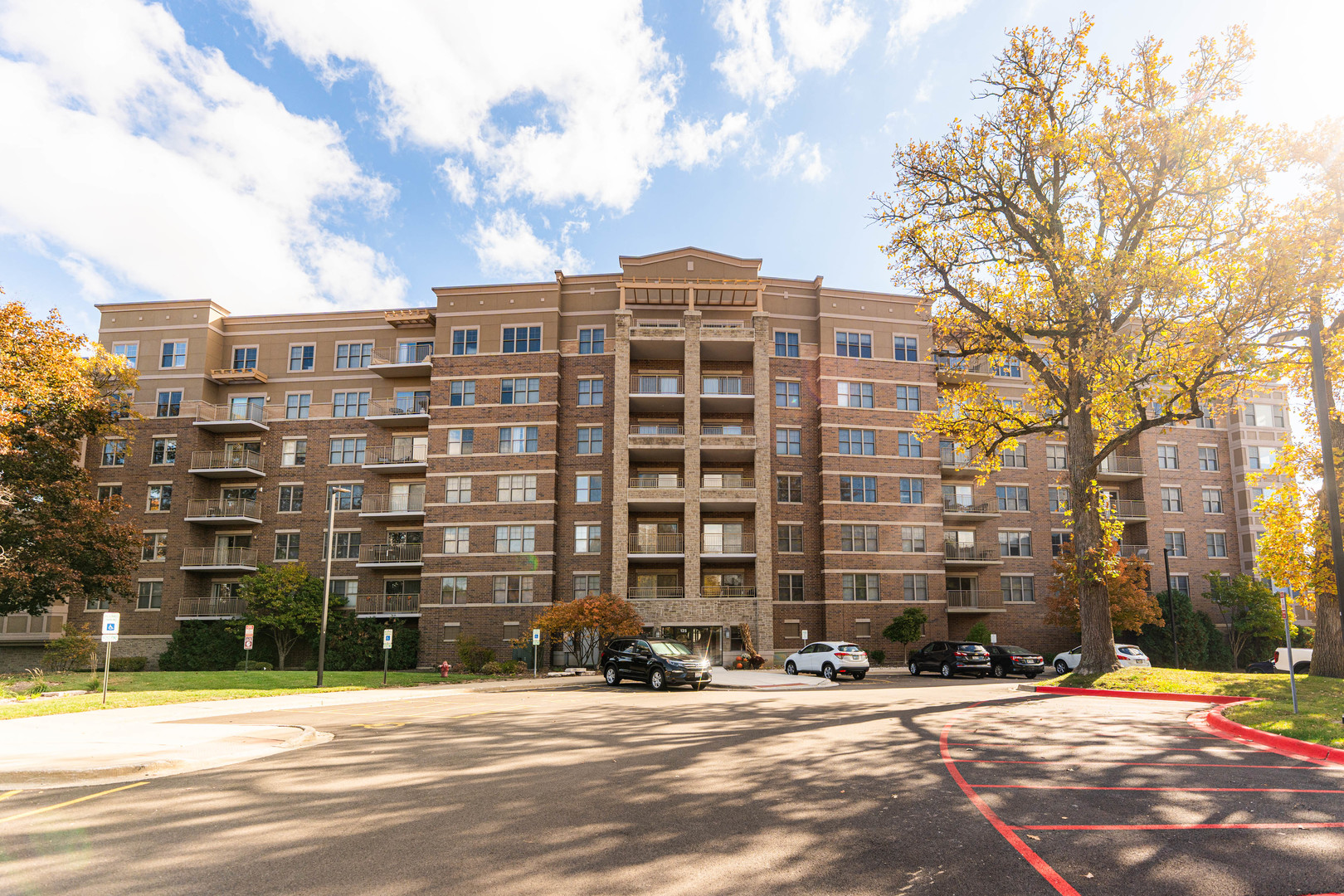 125 Lakeview Avenue Unit: 506