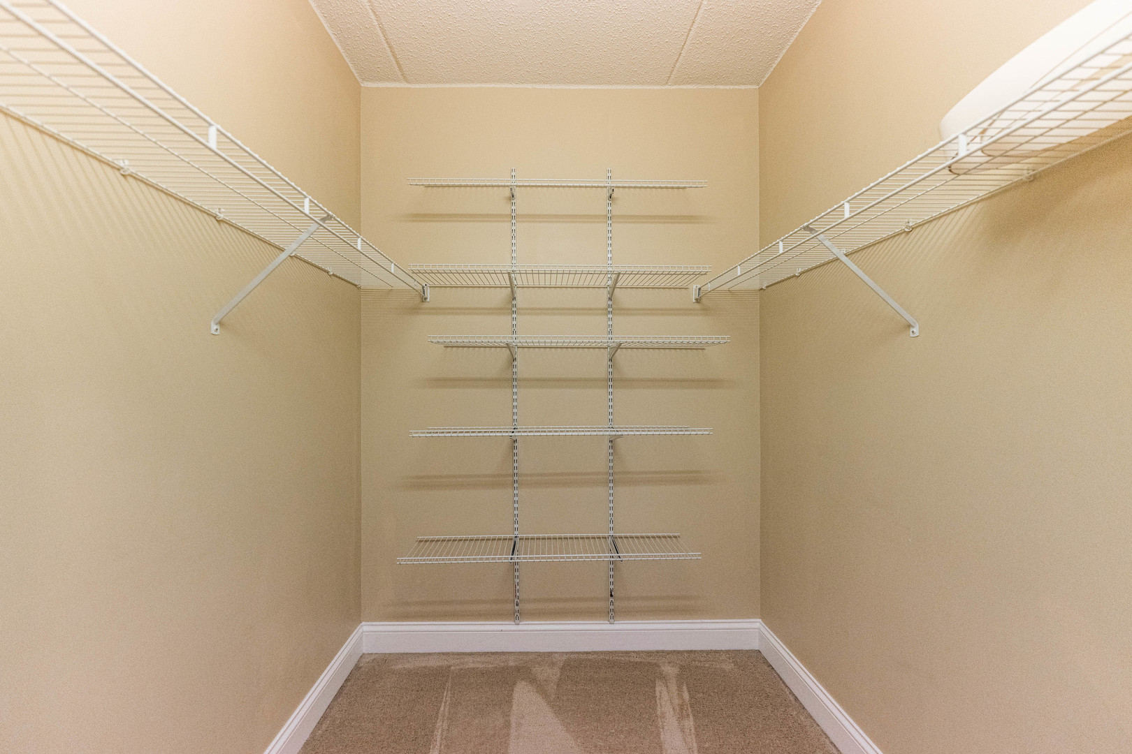 125 Lakeview Avenue Unit: 506