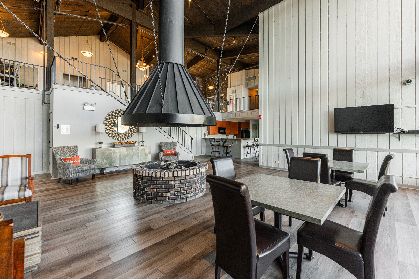 125 Lakeview Avenue Unit: 506