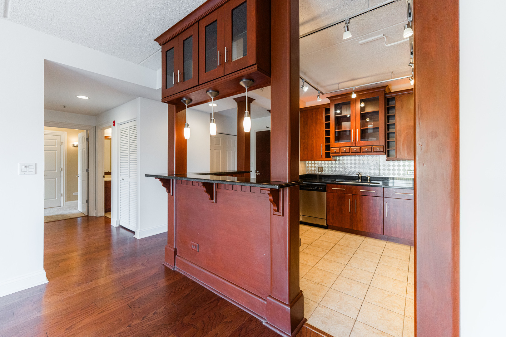 125 Lakeview Avenue Unit: 506