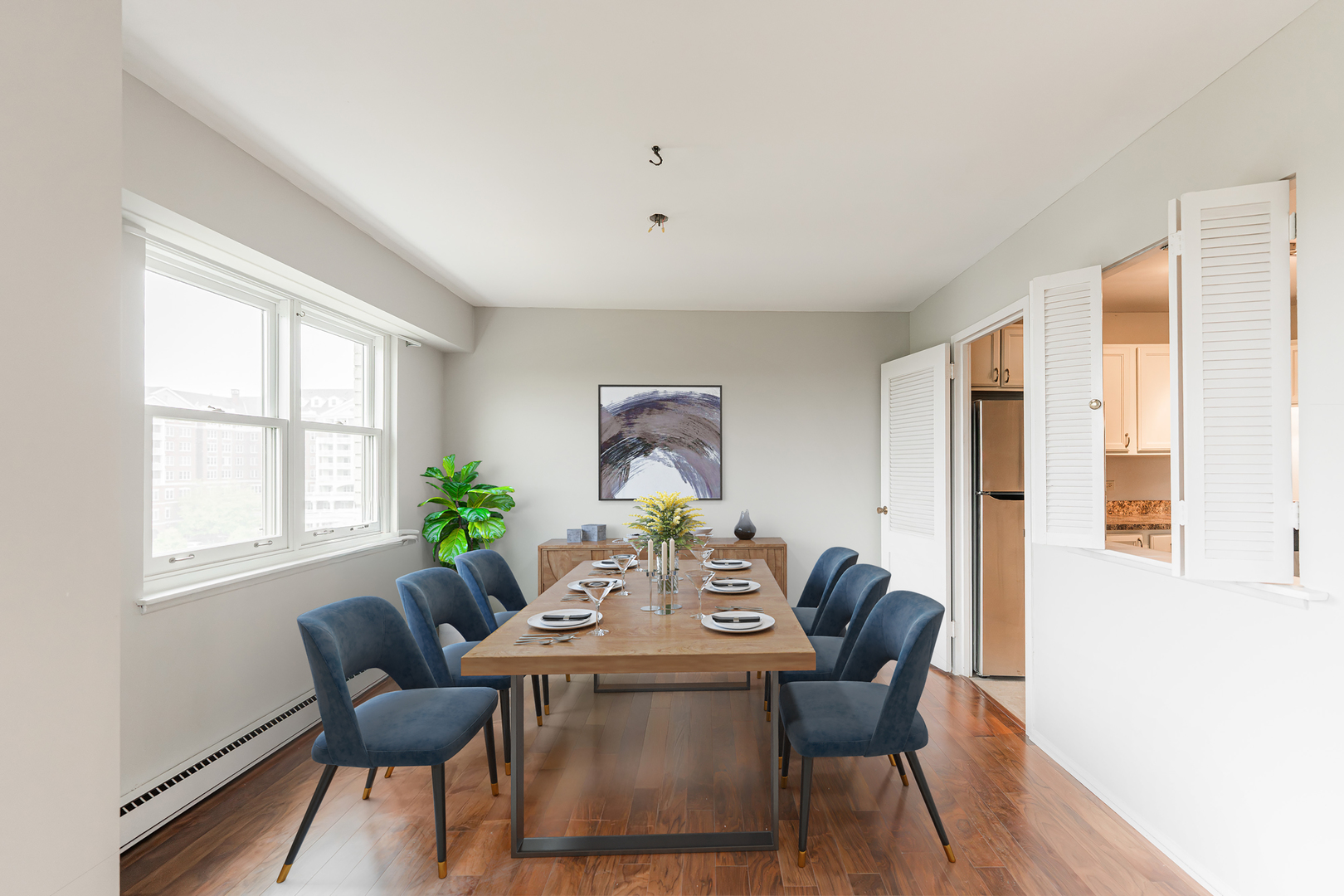 141 N La Grange Road Unit: 601