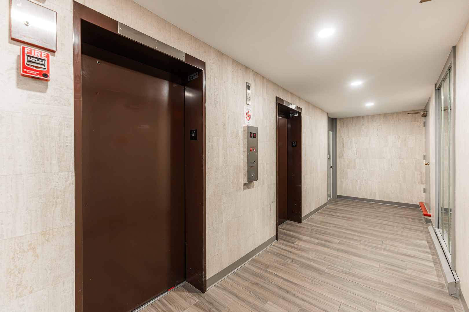 141 N La Grange Road Unit: 601