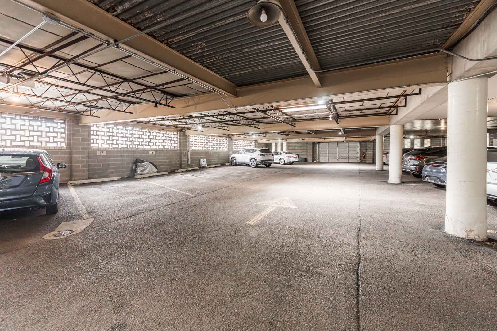 141 N La Grange Road Unit: 601