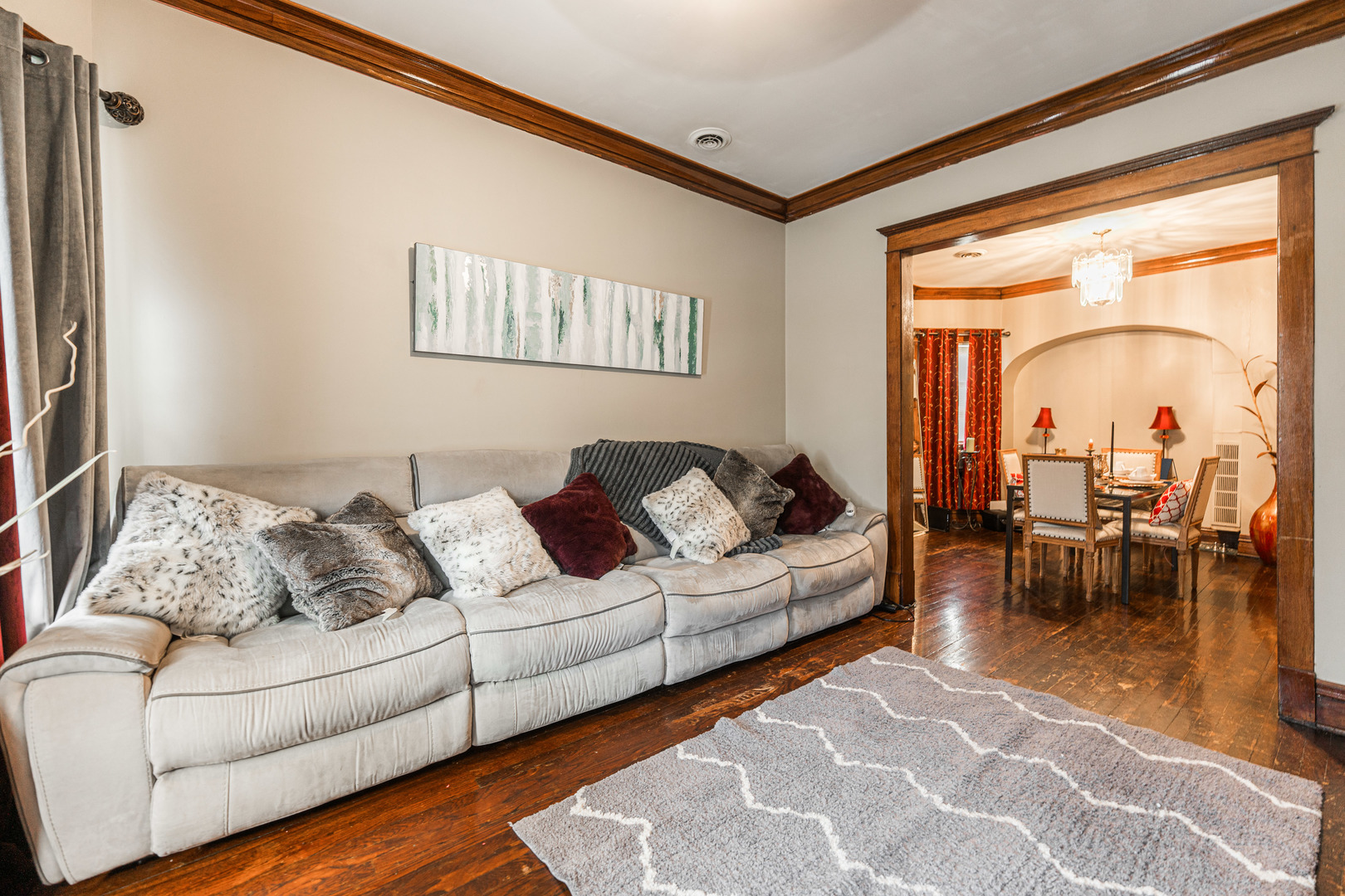 5415 W Augusta Boulevard