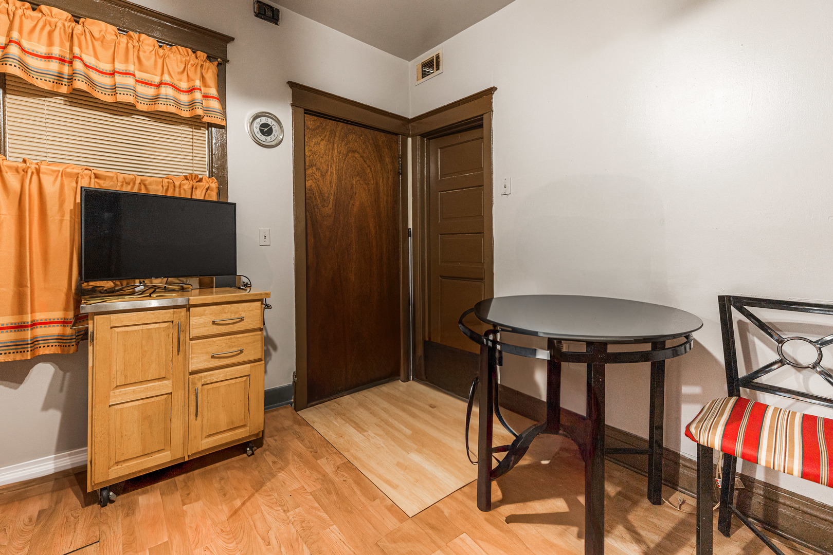 5415 W Augusta Boulevard