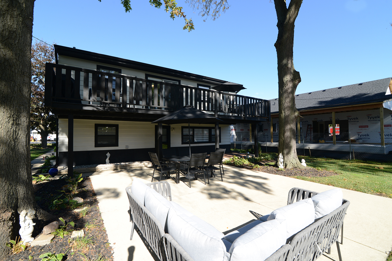 284 E Jefferson Street