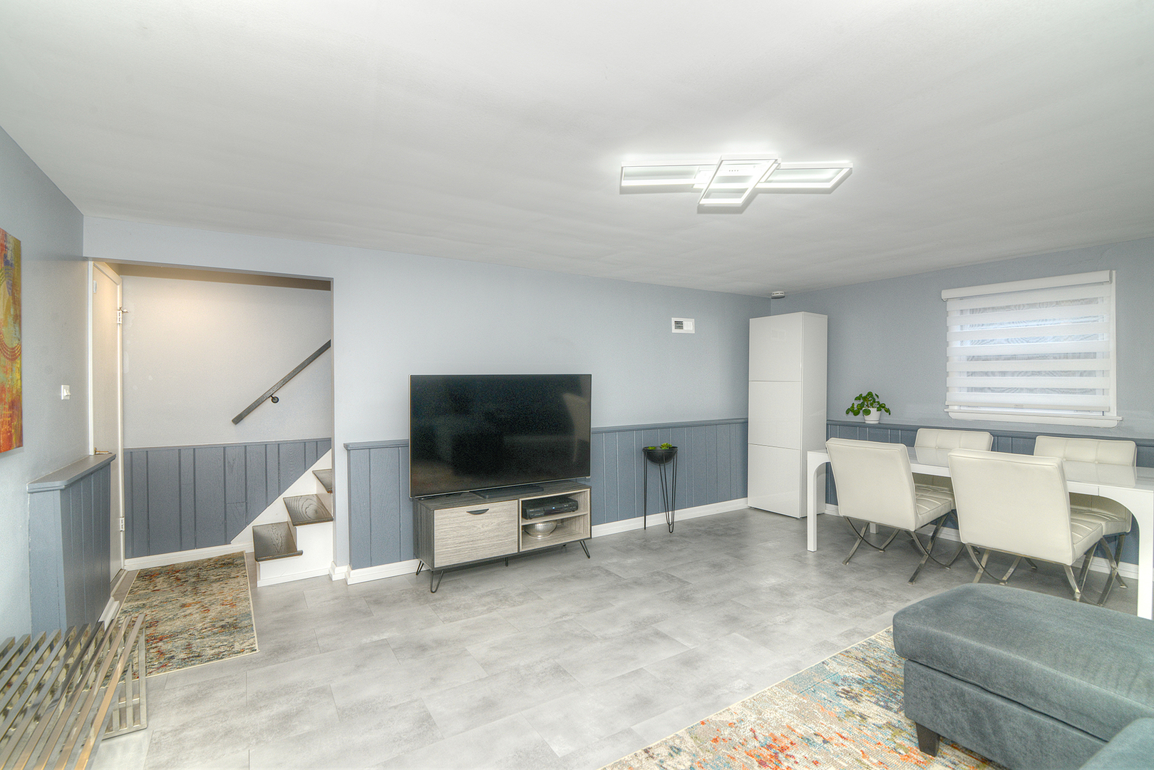 284 E Jefferson Street