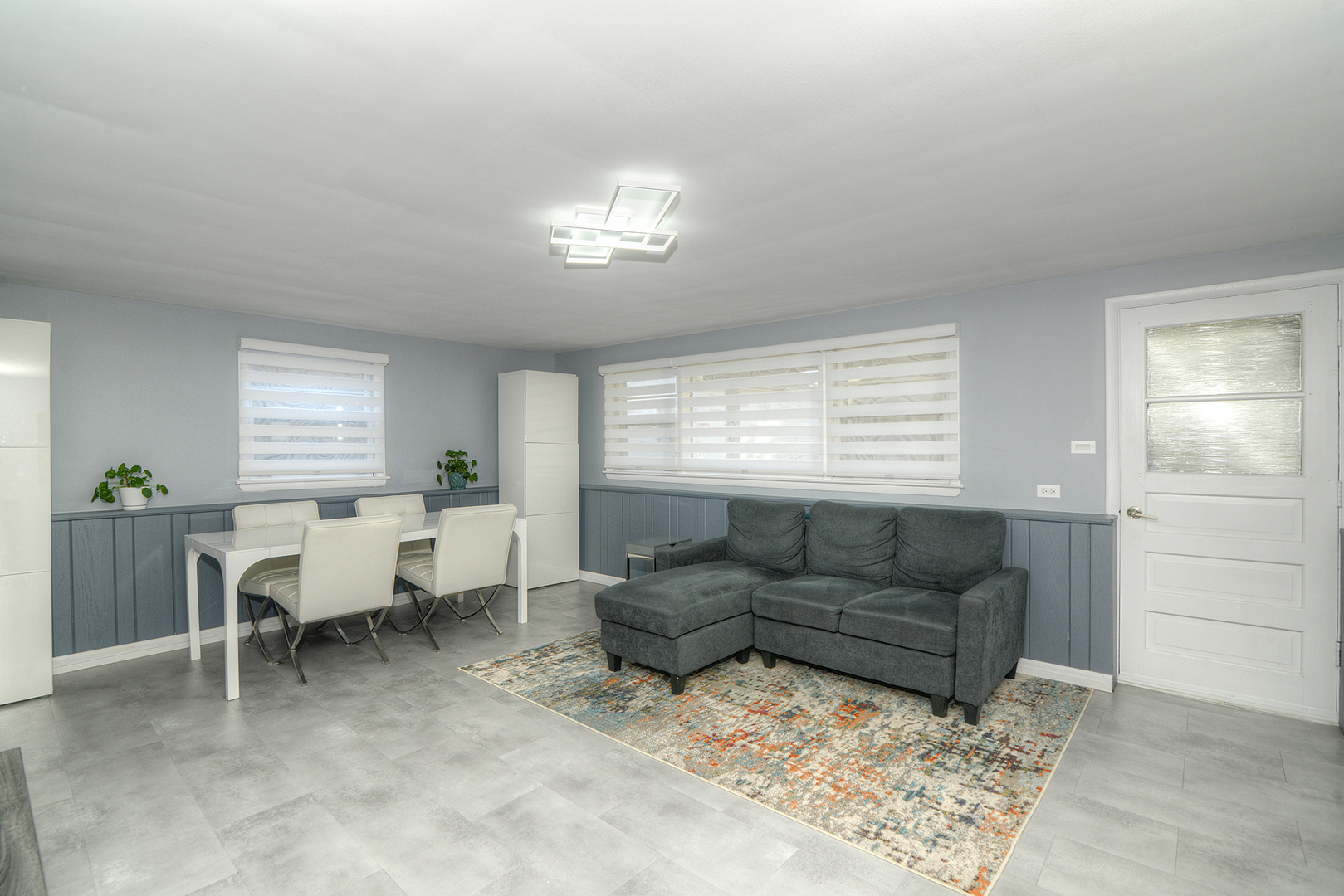 284 E Jefferson Street