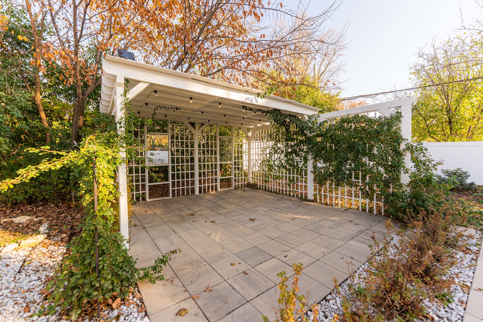 4411 Fairview Avenue