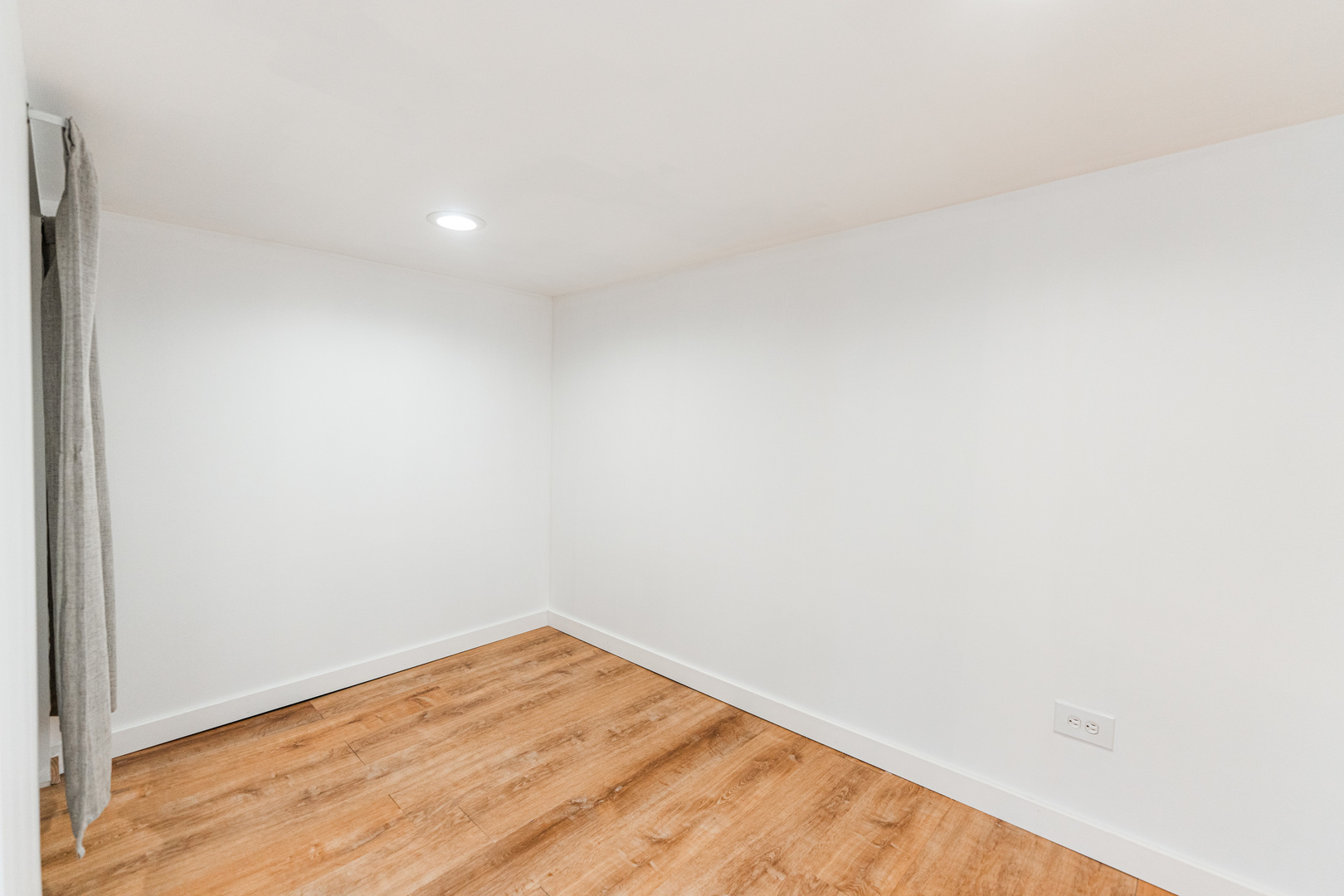 4411 Fairview Avenue