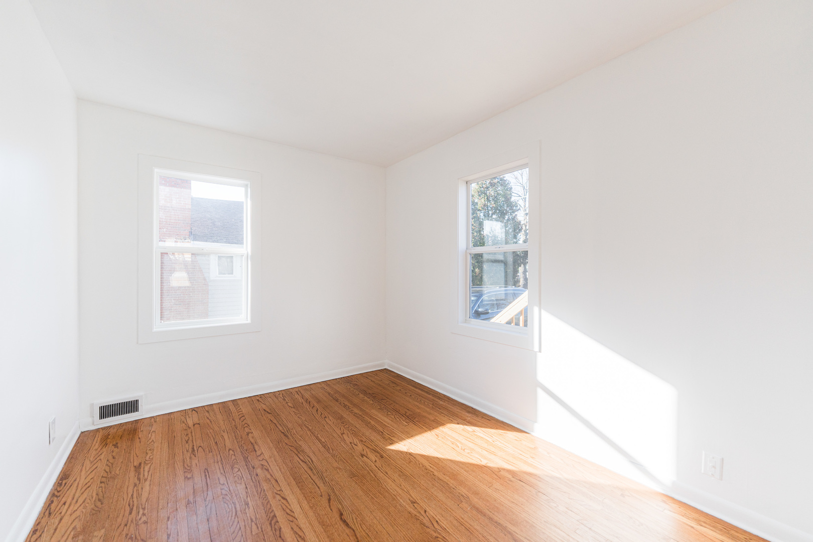 4411 Fairview Avenue