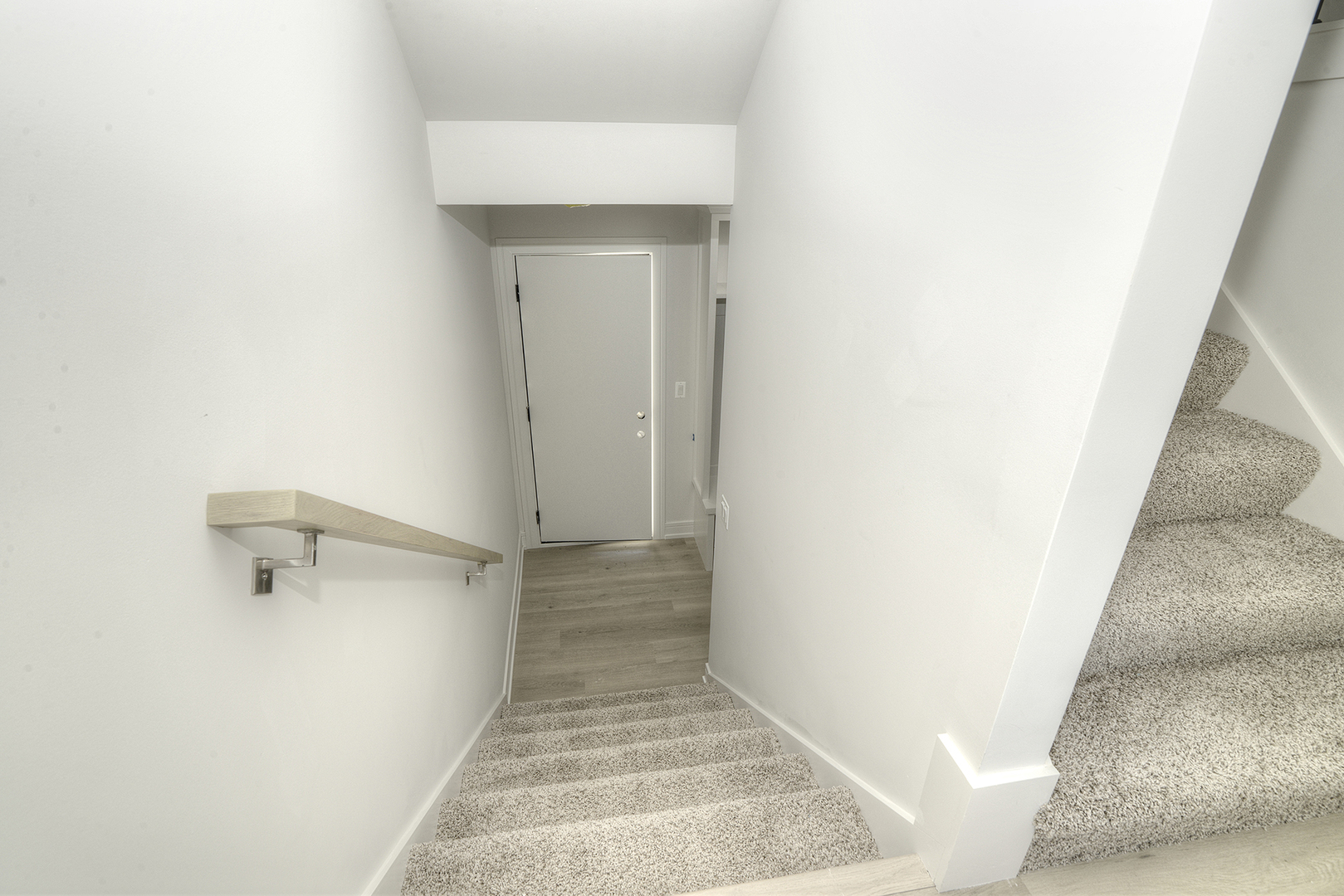 214 N Walnut Street Unit: E