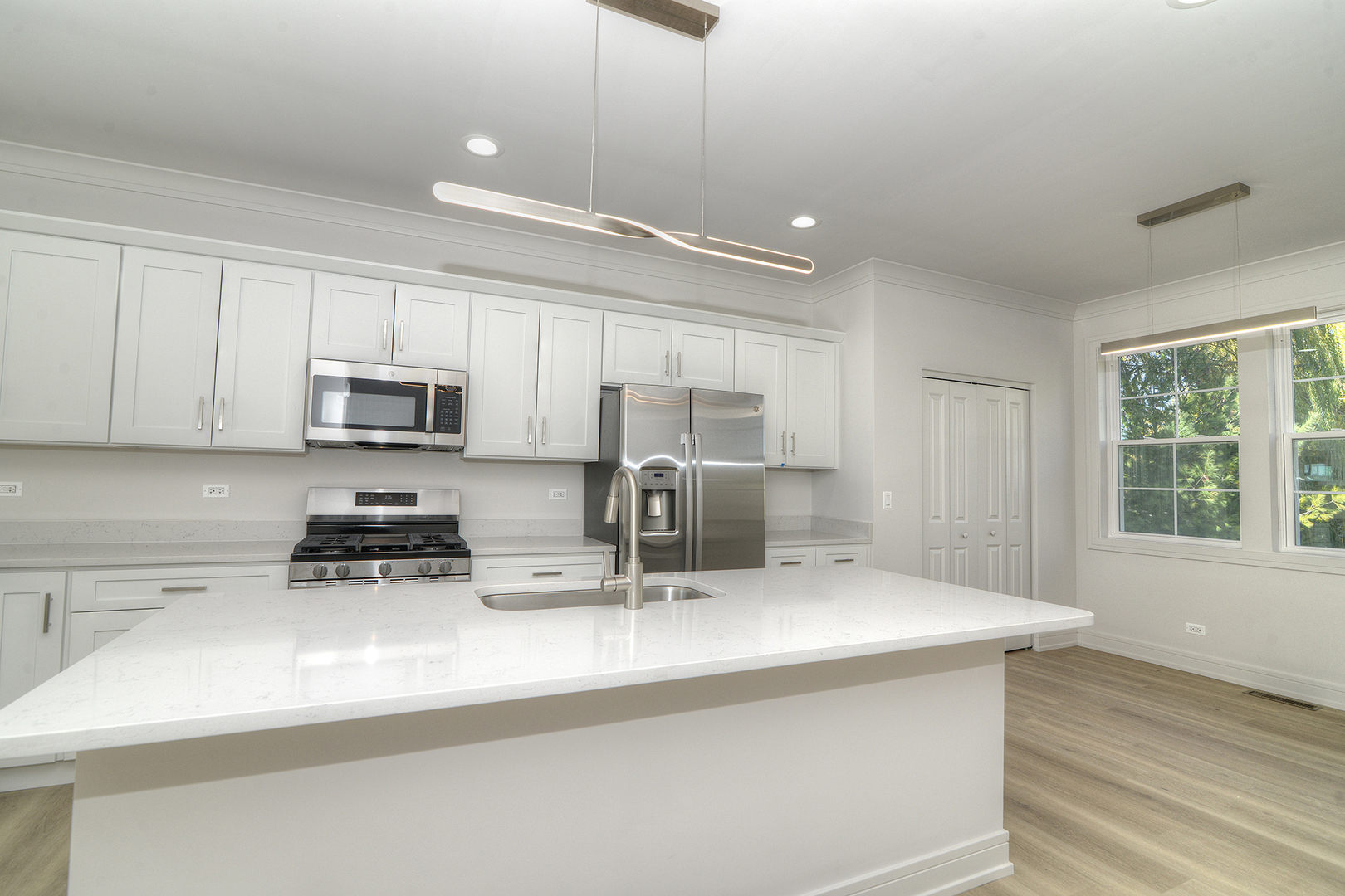 214 N Walnut Street Unit: E