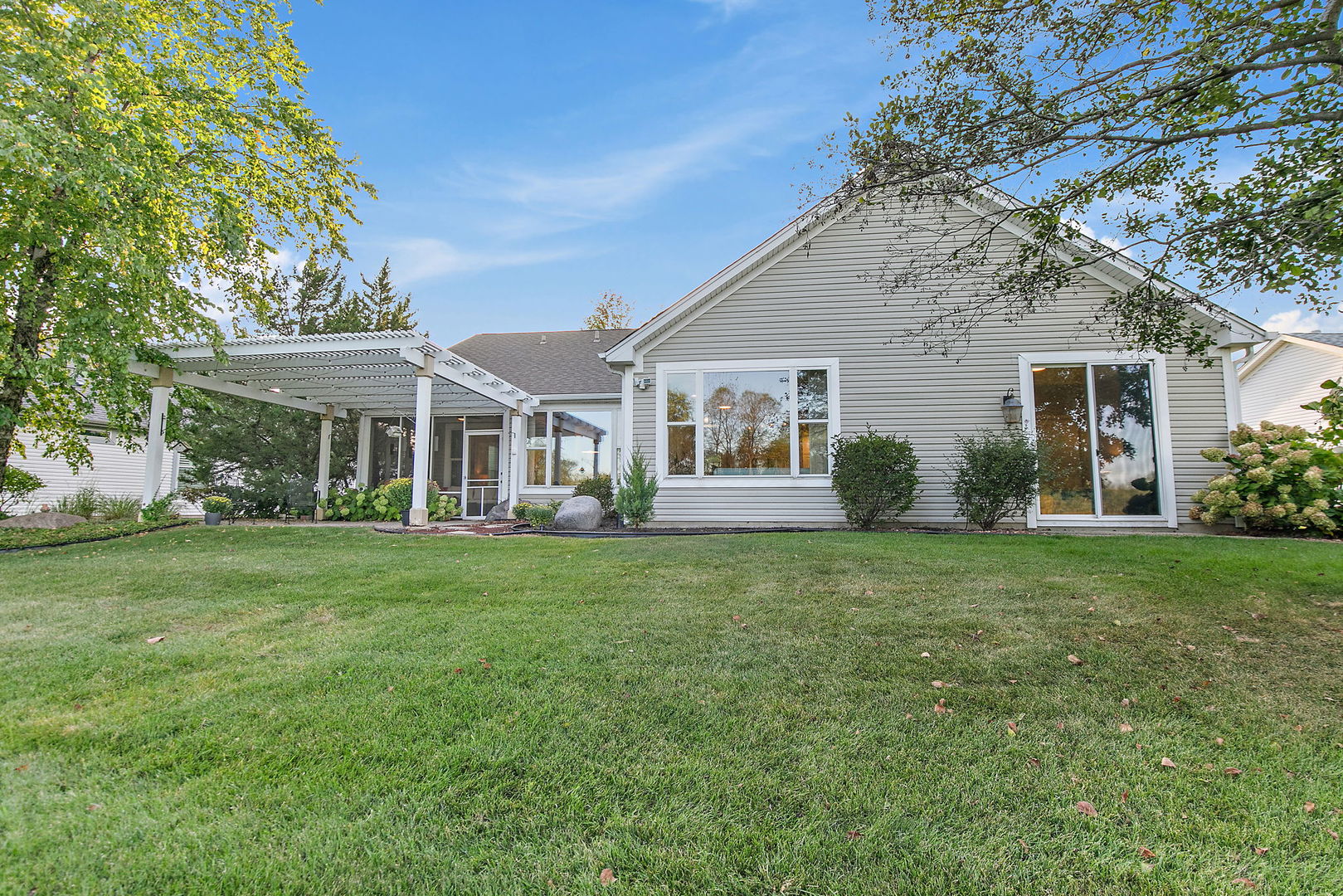 11492 Stonewater Crossing