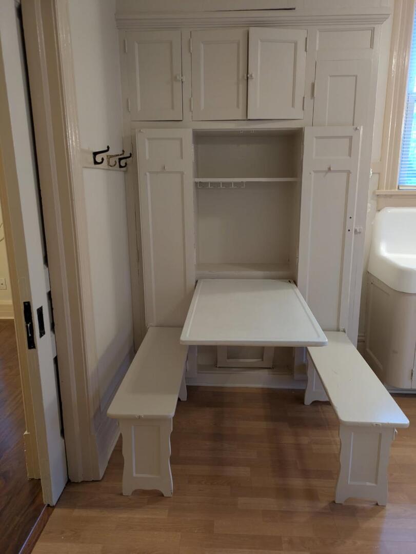 328 W Saint Charles Road Unit: A-1