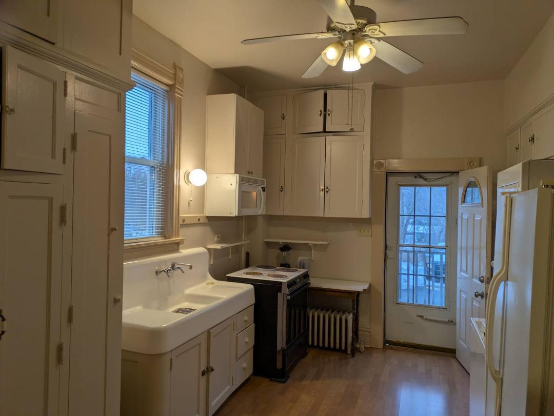 328 W Saint Charles Road Unit: A-1