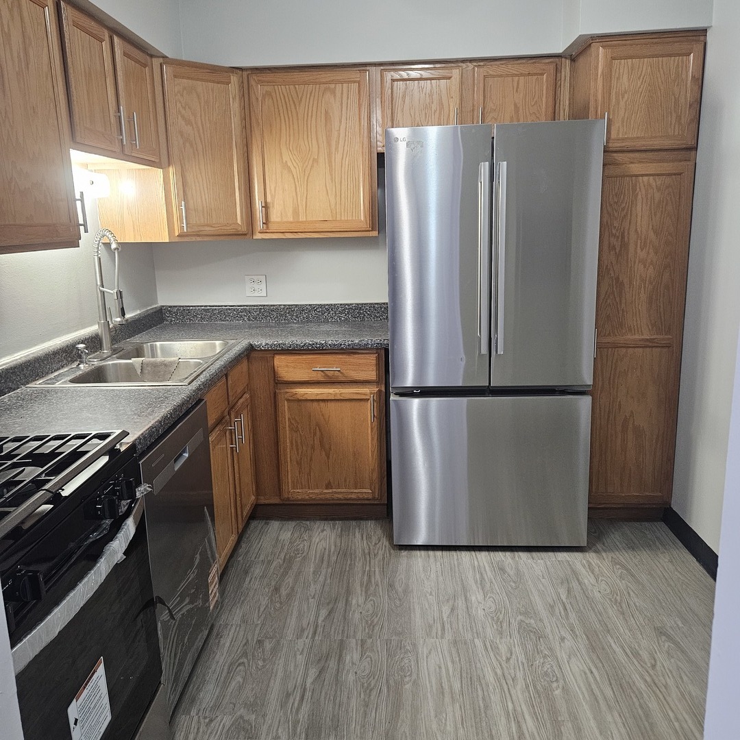 1461 N Winslowe Drive Unit: 203