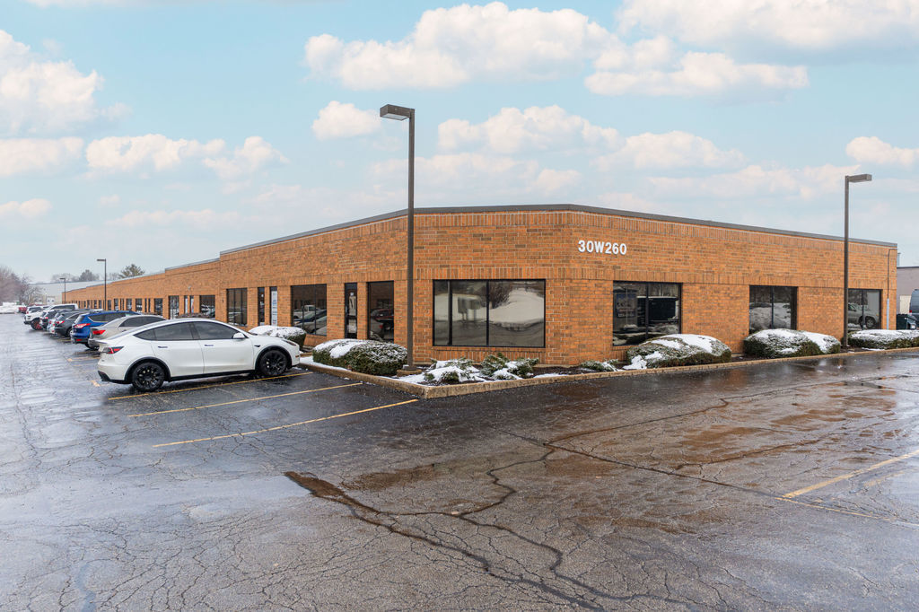 30W260 Butterfield Road Unit: 206