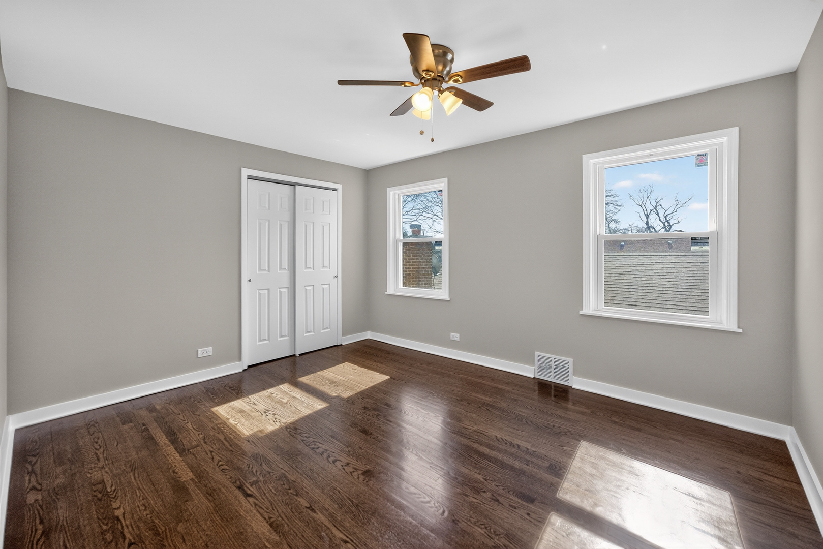 8155 S Wabash Avenue