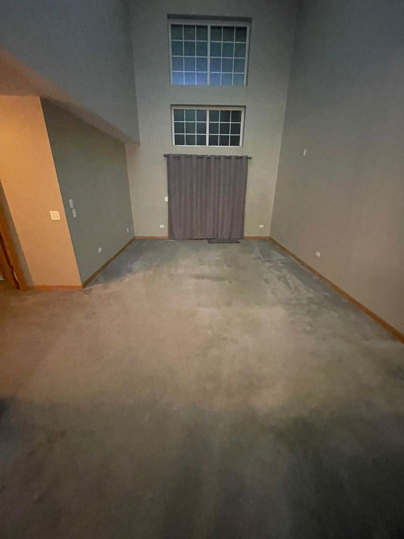 2424 Wilton Lane Unit: 2424