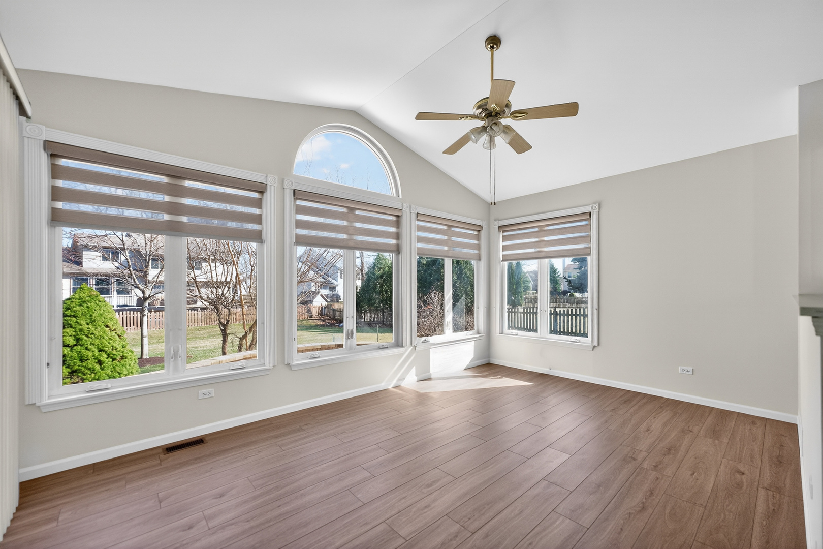 1445 SOMERFIELD Drive