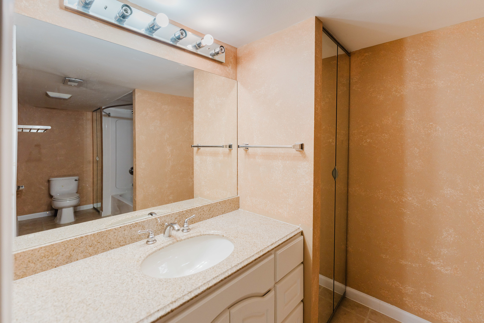 1445 SOMERFIELD Drive